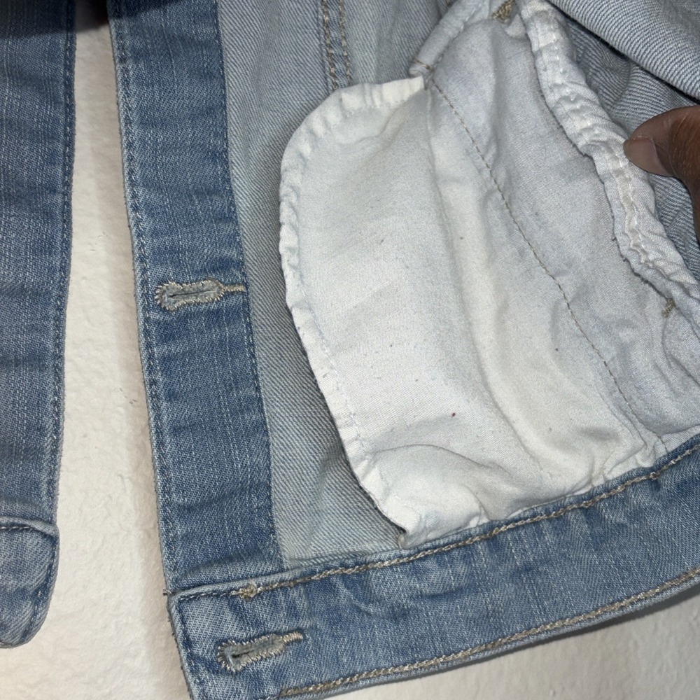 GAP Vest Women Medium Blue Denim Distressed Bikercore Preppy Trucker Casual - Picture 3 of 4